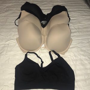 5 nursing bras.  3 black, 2 nude.